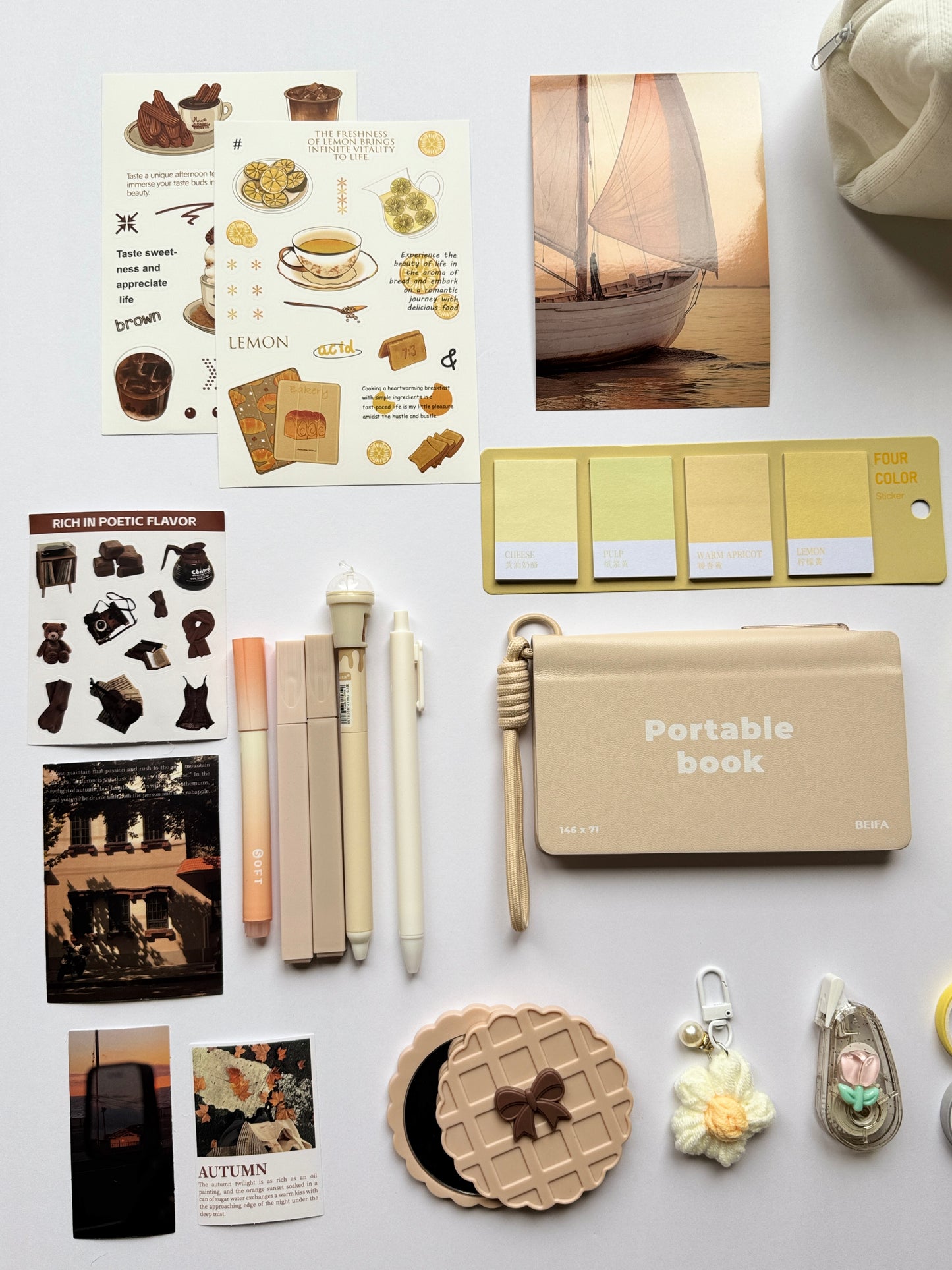 ✨Portable Book Golden Mood ✨