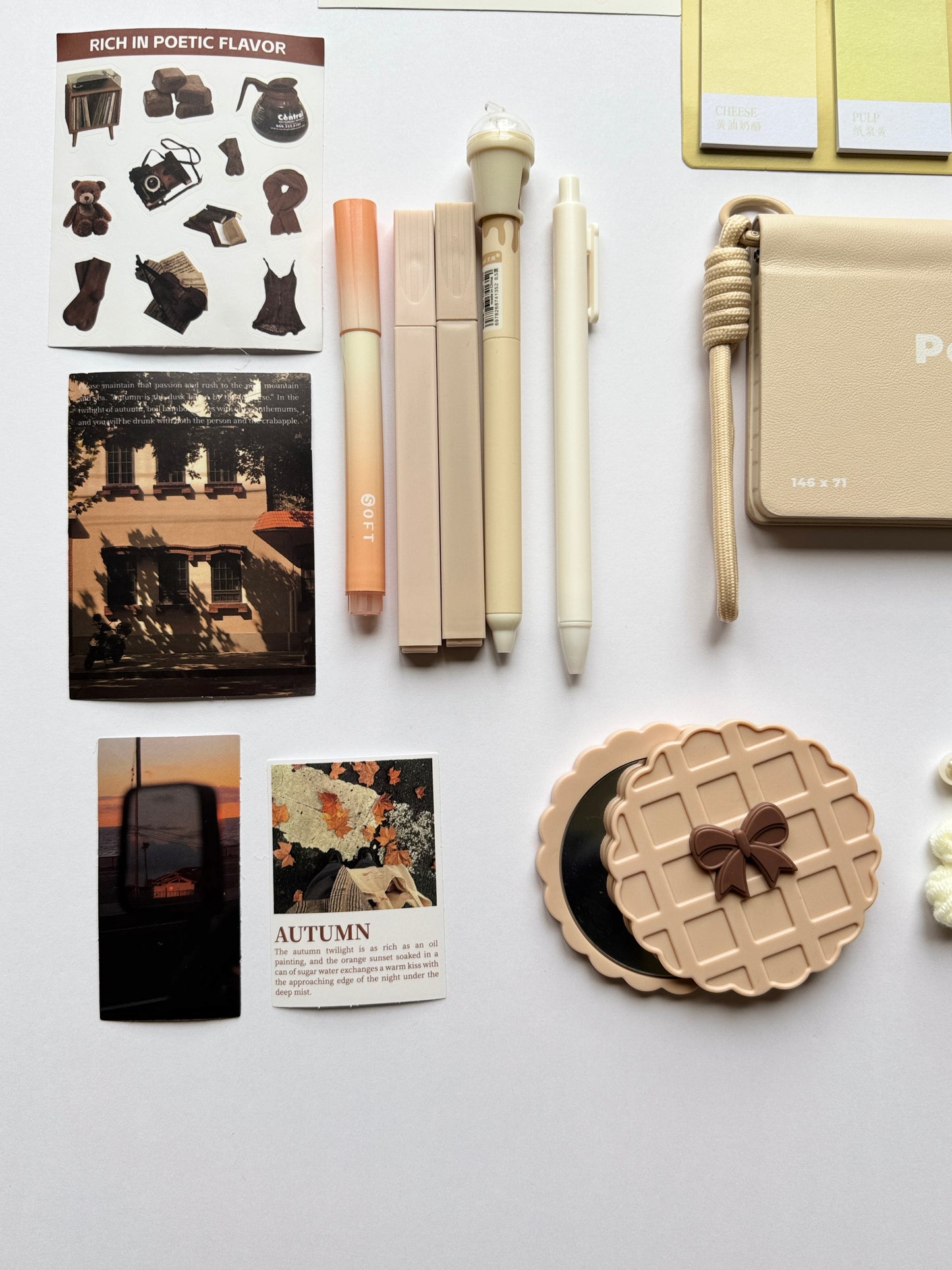 ✨Portable Book Golden Mood ✨